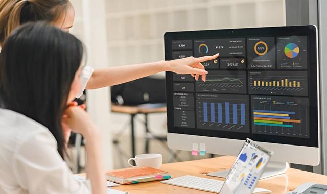 Les Qualités d’un Bon Data Analyste : Un Profil Clé pour Décoder les Données et Accélérer la Prise de Décision