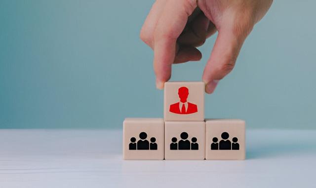 Pourquoi les PDG doivent adopter l'intelligence artificielle : Une clé pour l'innovation et la compétitivité